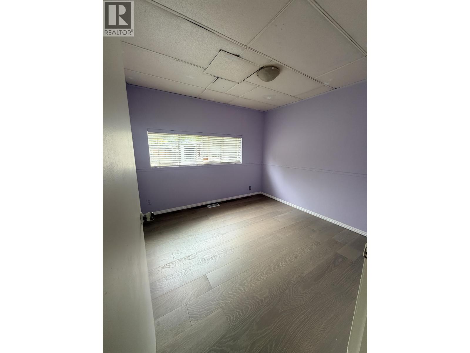 Barnsdale St, Maple Ridge, British Columbia  V2X 6N5 - Photo 2 - R3176181
