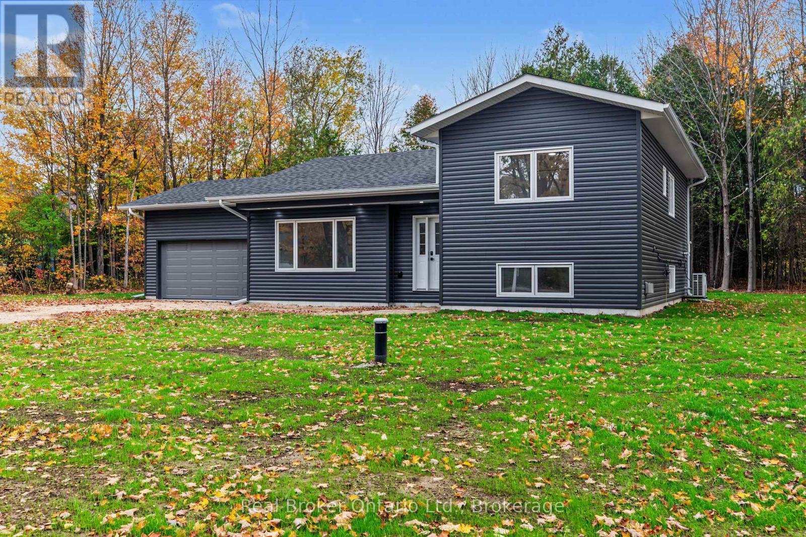 155 CANROBERT STREET, grey highlands, Ontario