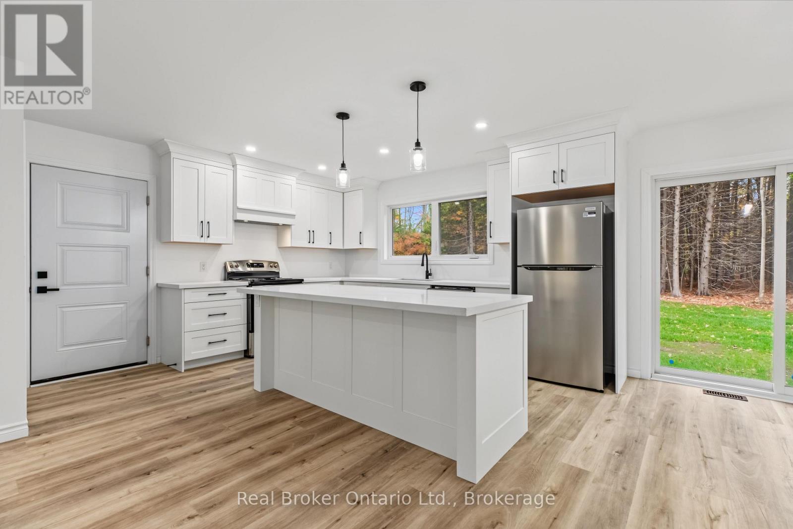 155 Canrobert Street, Grey Highlands, Ontario  N0C 1E0 - Photo 17 - X14088870