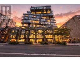 TH27 - 15 BEVERLEY STREET, Toronto, Ontario