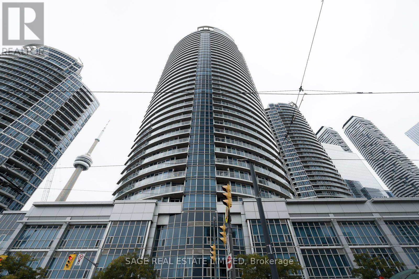 1705 - 208 QUEENS QUAY W, Toronto, Ontario