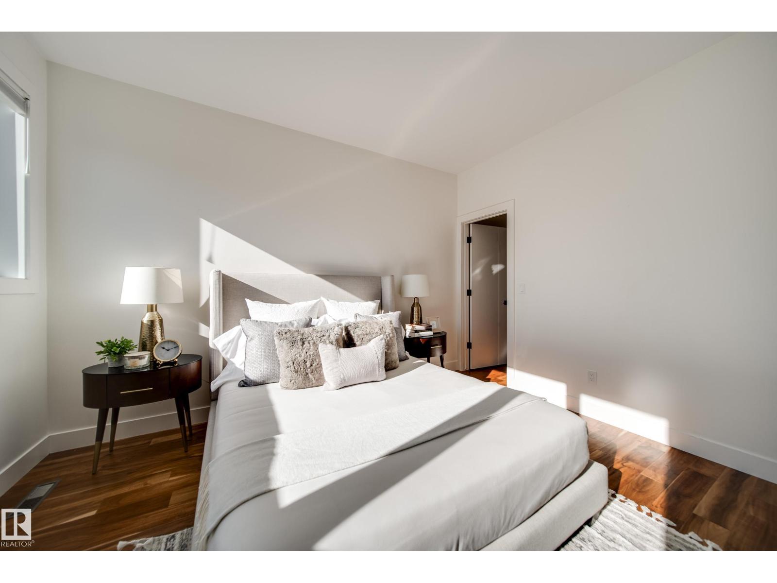 44B VALLEYVIEW CR NW
