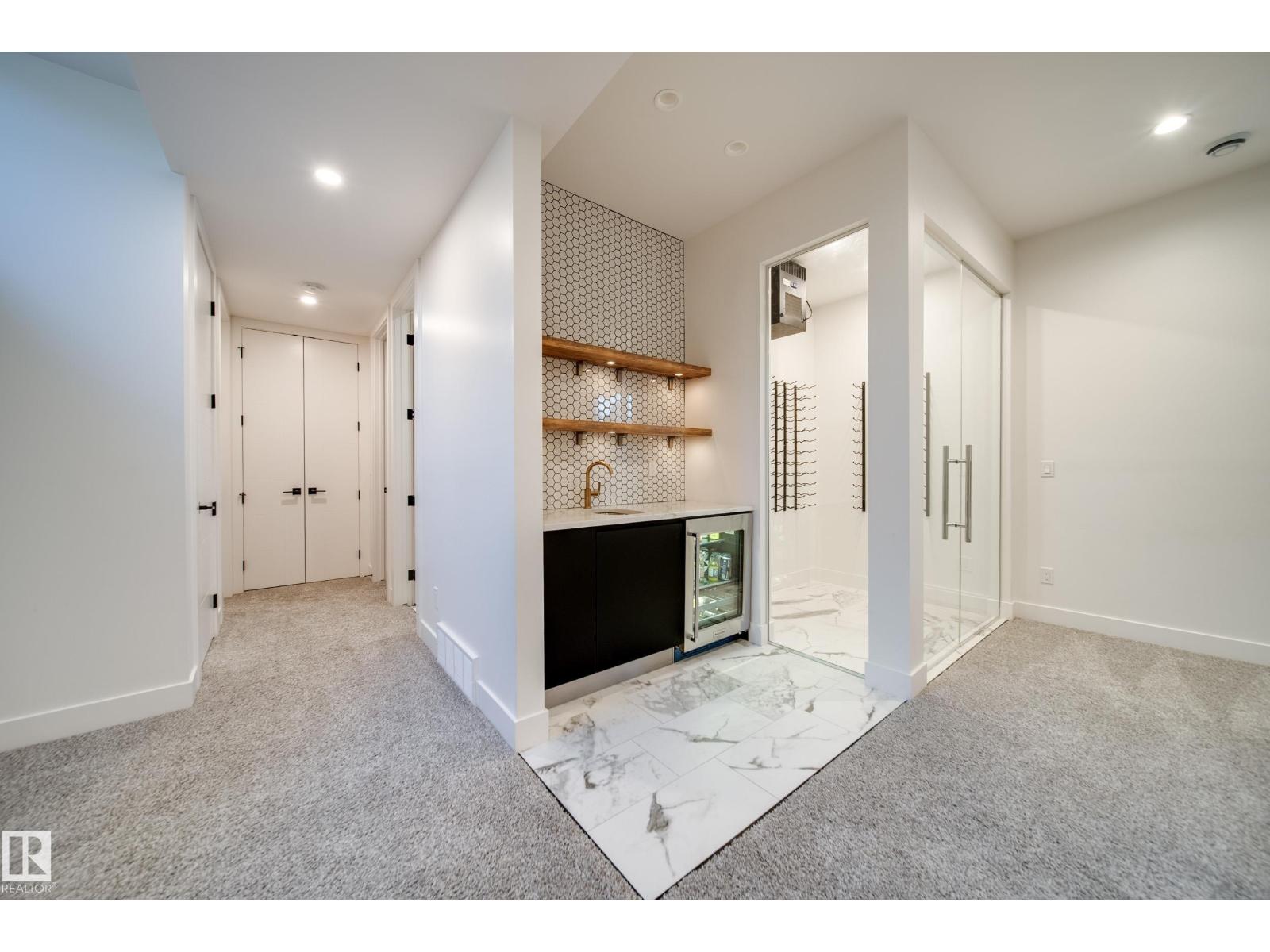 44B VALLEYVIEW CR NW