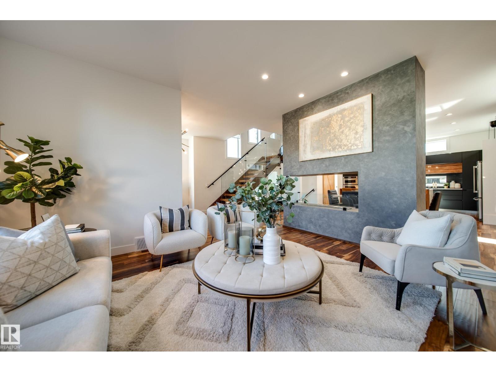 44B VALLEYVIEW CR NW