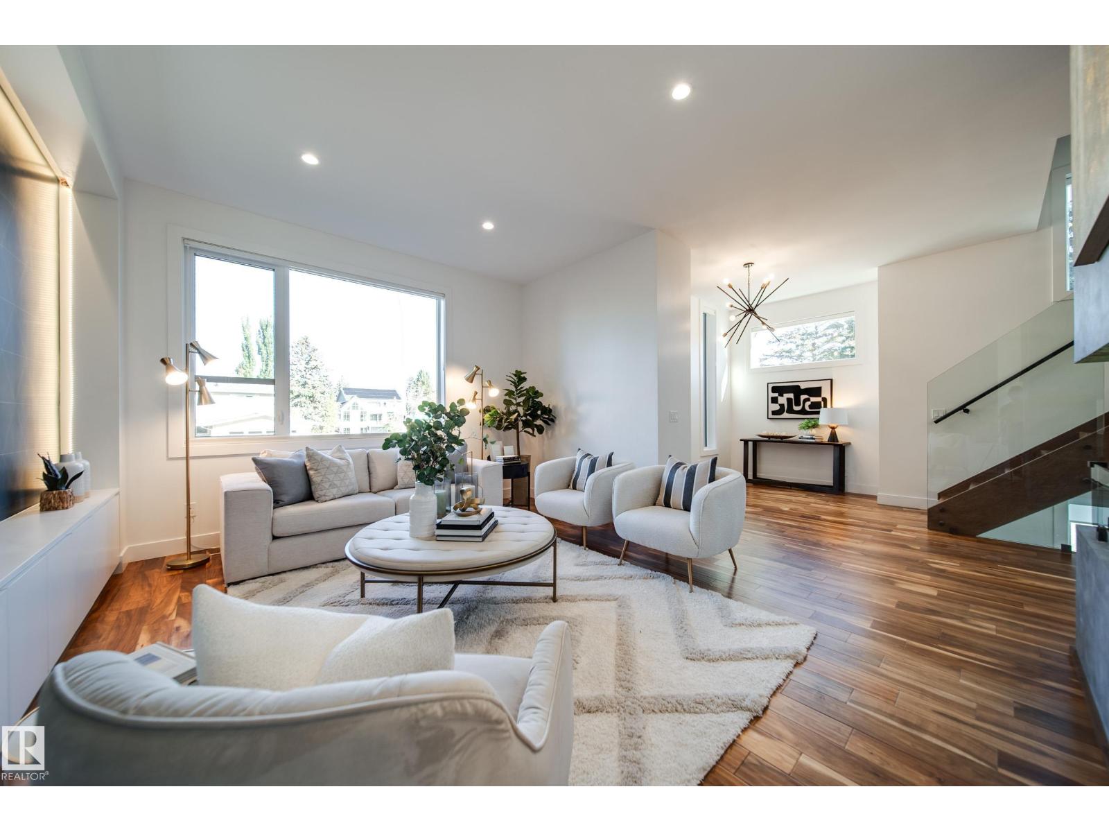 44B VALLEYVIEW CR NW