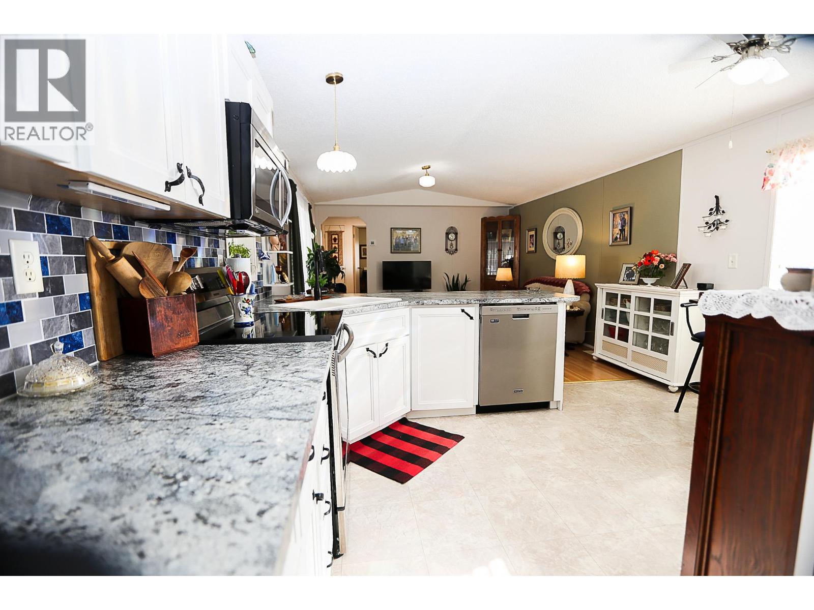 4510 Power Road Unit# 31, Barriere, British Columbia  V0E 1E0 - Photo 8 - 10403411