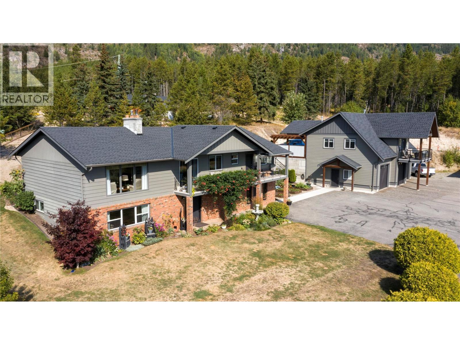 5121 50 Street NW, Salmon Arm, British Columbia  V1E 3A6 - Photo 9 - 10403797