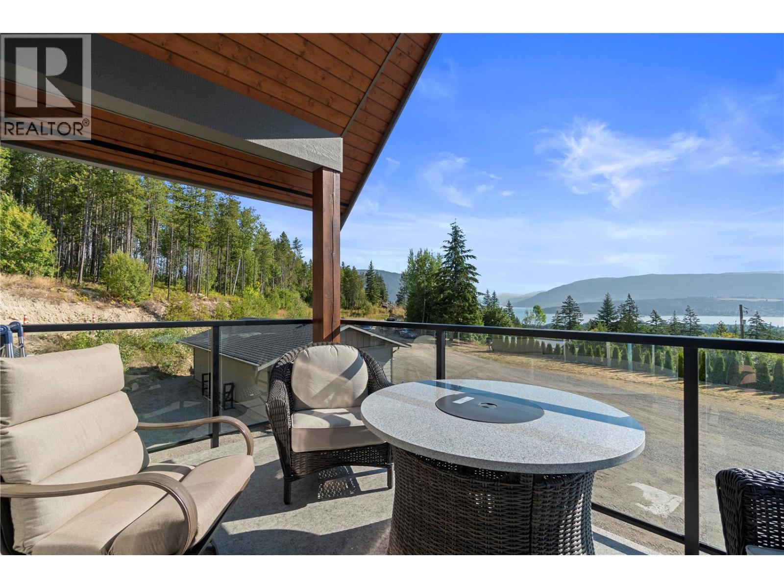 5121 50 Street NW, Salmon Arm, British Columbia  V1E 3A6 - Photo 40 - 10403797