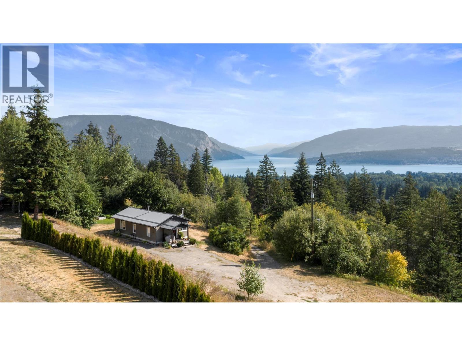 5121 50 Street NW, Salmon Arm, British Columbia  V1E 3A6 - Photo 11 - 10403797