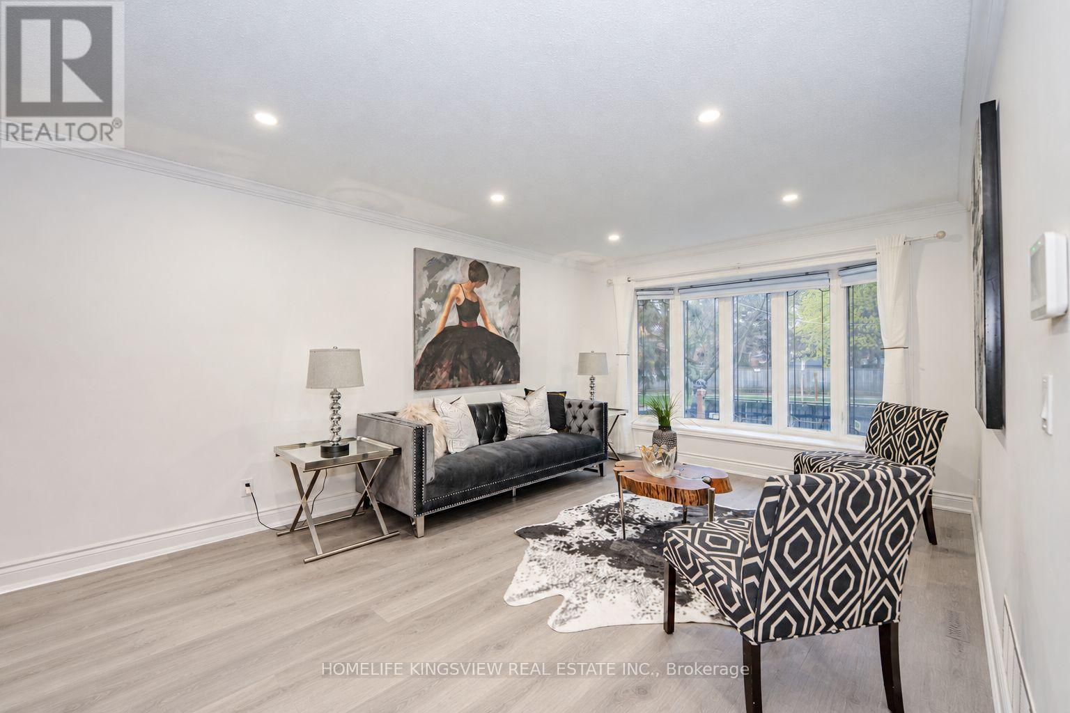 2147 Fifth Line W, Mississauga, Ontario  L5K 2K3 - Photo 13 - W14087486