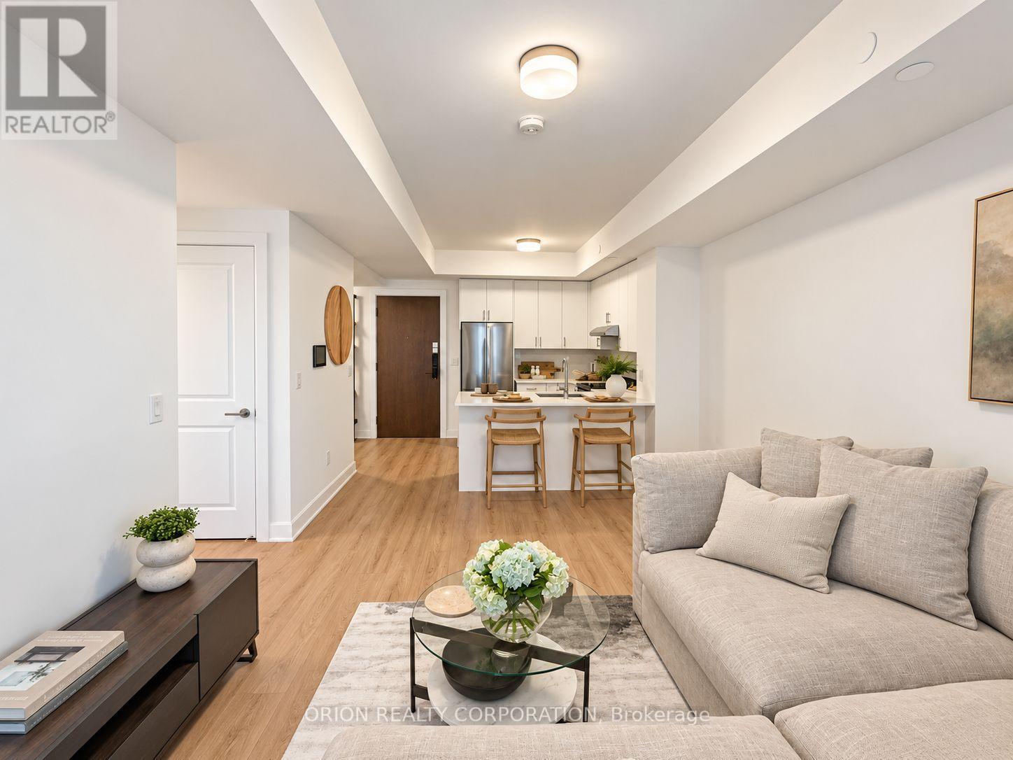 414 - 3240 William Coltson Avenue, Oakville, Ontario  L6H 8C8 - Photo 1 - W14088794
