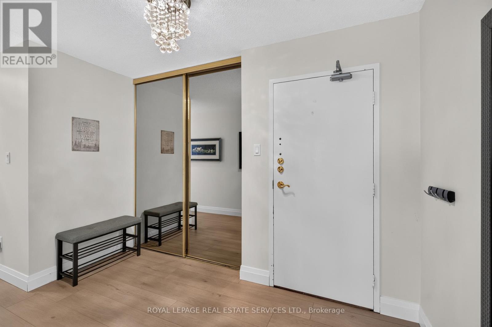 1001 - 2185 Marine Drive, Oakville, Ontario  L6L 5L6 - Photo 6 - W14088804