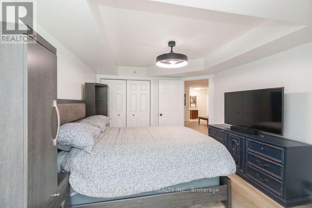 207 - 1480 Bishops Gate, Oakville, Ontario  L6M 4N4 - Photo 14 - W14088808