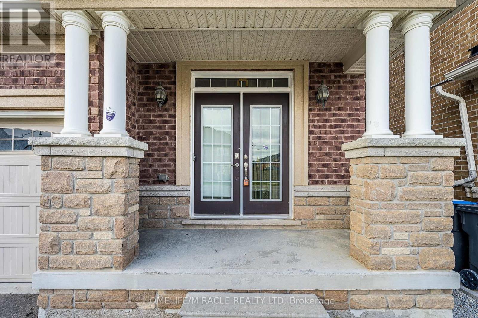 372 Remembrance Road, Brampton (Northwest Brampton), Ontario  L7A 4X9 - Photo 3 - W14088852