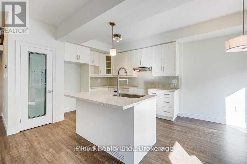 13 Southam Lane, Hamilton, Ontario  L9C 0E7 - Photo 6 - X14088718
