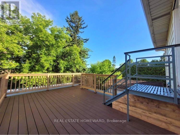 228 East 25th Street, Hamilton, Ontario  L8V 3A5 - Photo 4 - X14088818
