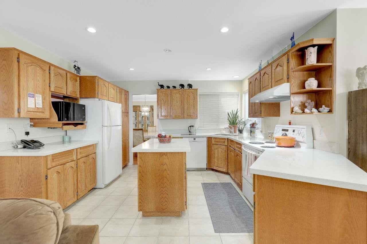 9433 164 Street, Surrey, British Columbia  V4N 3C8 - Photo 12 - R3175416