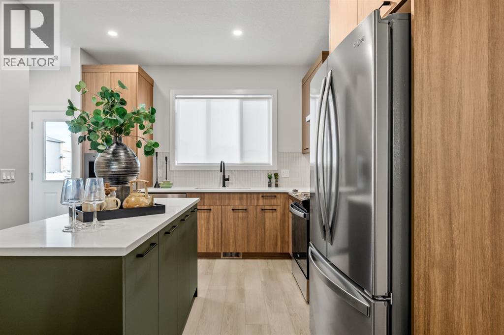 21522 Sheriff King Street SW, Calgary, Alberta