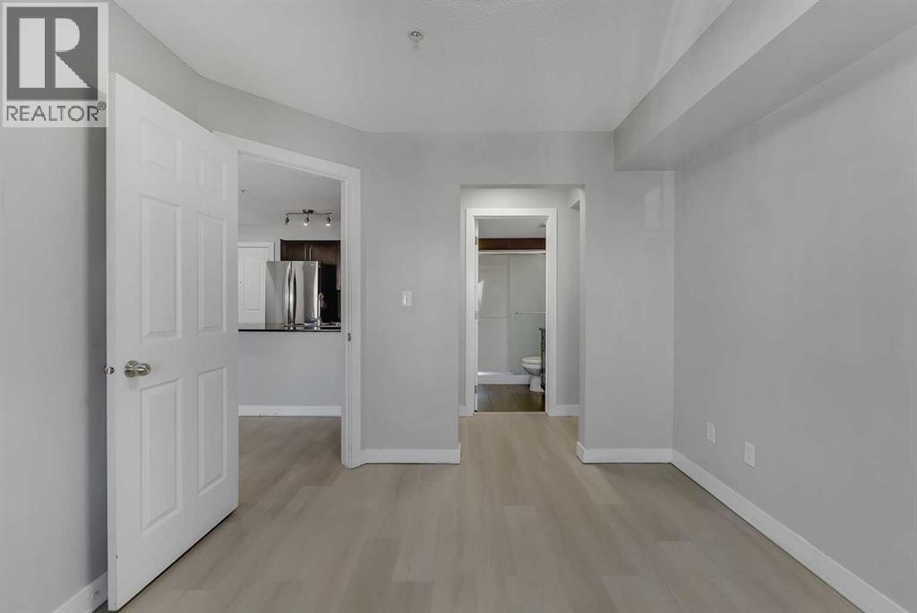 2402, 403 Mackenzie Way SW