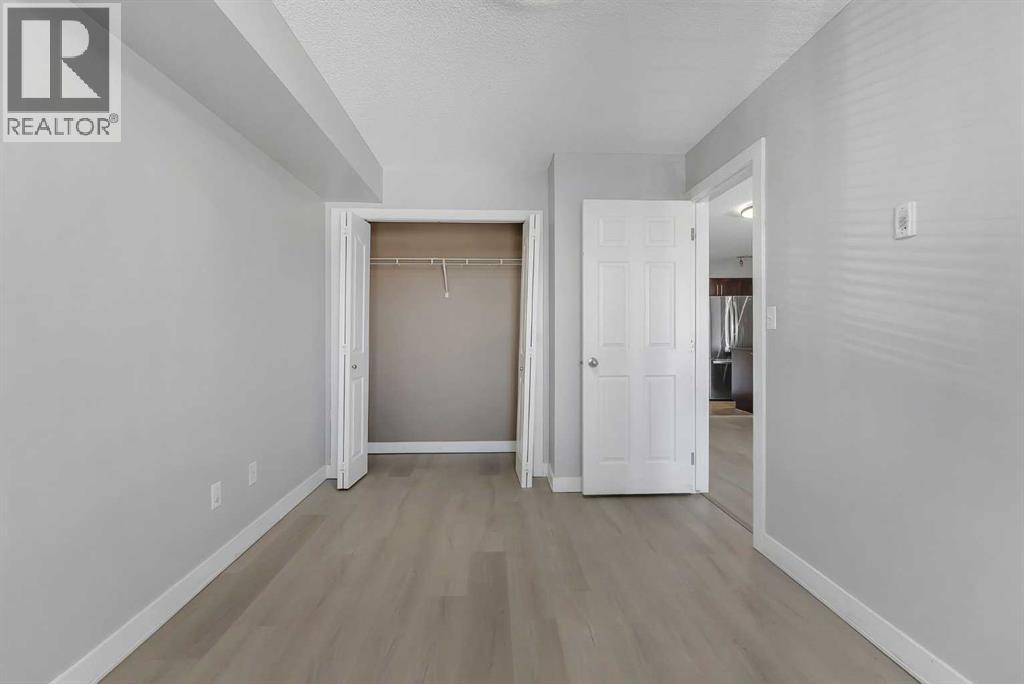 2402, 403 Mackenzie Way SW
