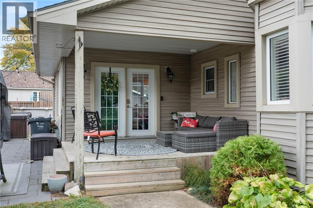 61 Brown Street, Port Dover, Ontario  N0A 1N7 - Photo 3 - 40871578