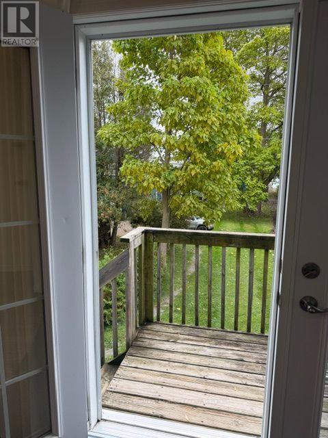 Loft Over Boathouse - 131 Cedar Crest Beach Road, Clarington, Ontario  L1C 5R2 - Photo 8 - E13902944