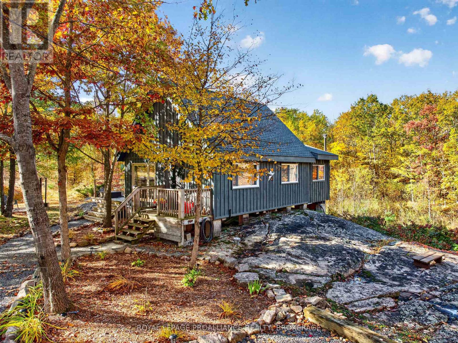 1679 MOUNTAIN ROAD, Rideau Lakes, Ontario