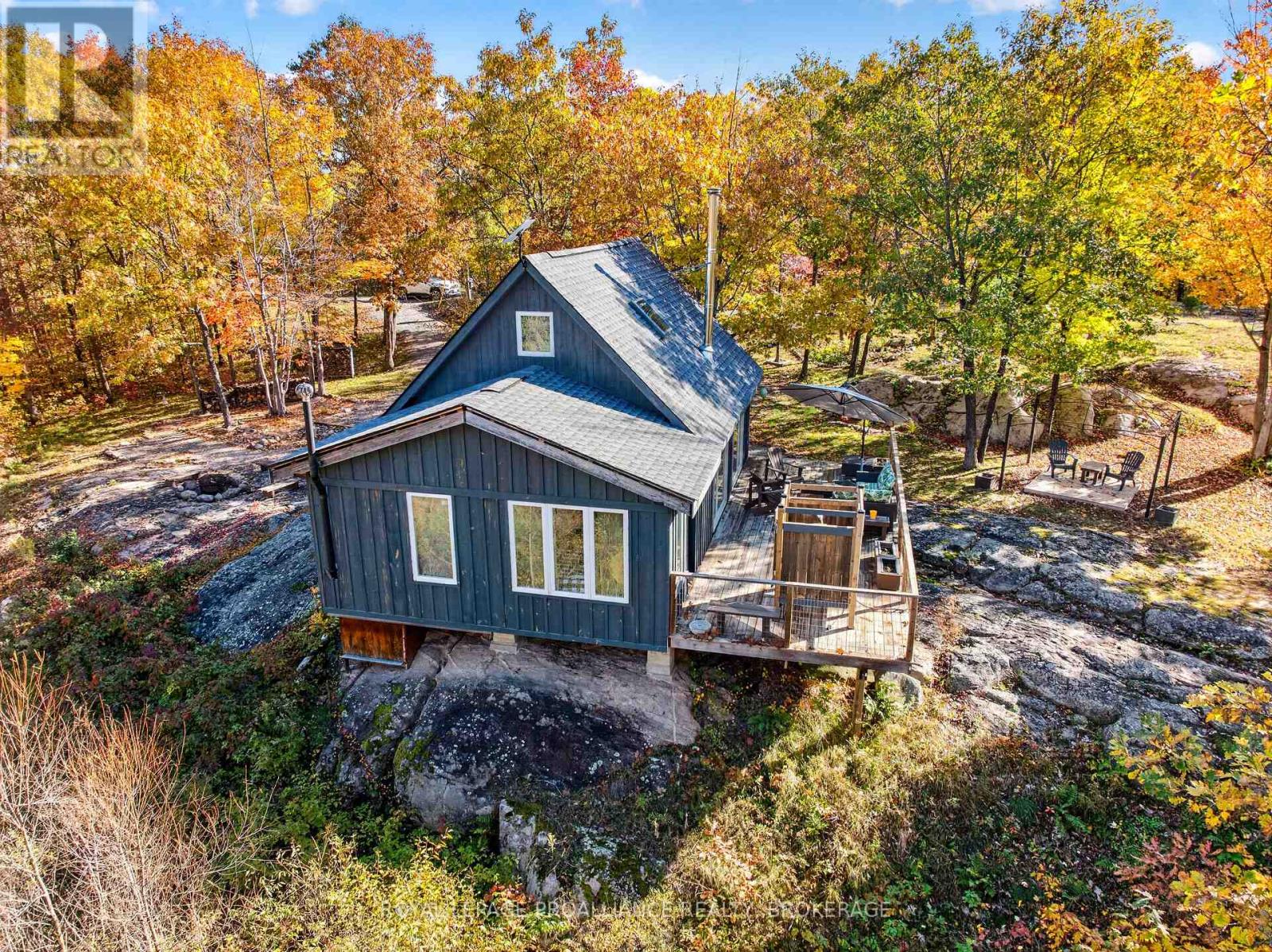 1679 Mountain Road, Rideau Lakes, Ontario  K0G 1X0 - Photo 2 - X14088172