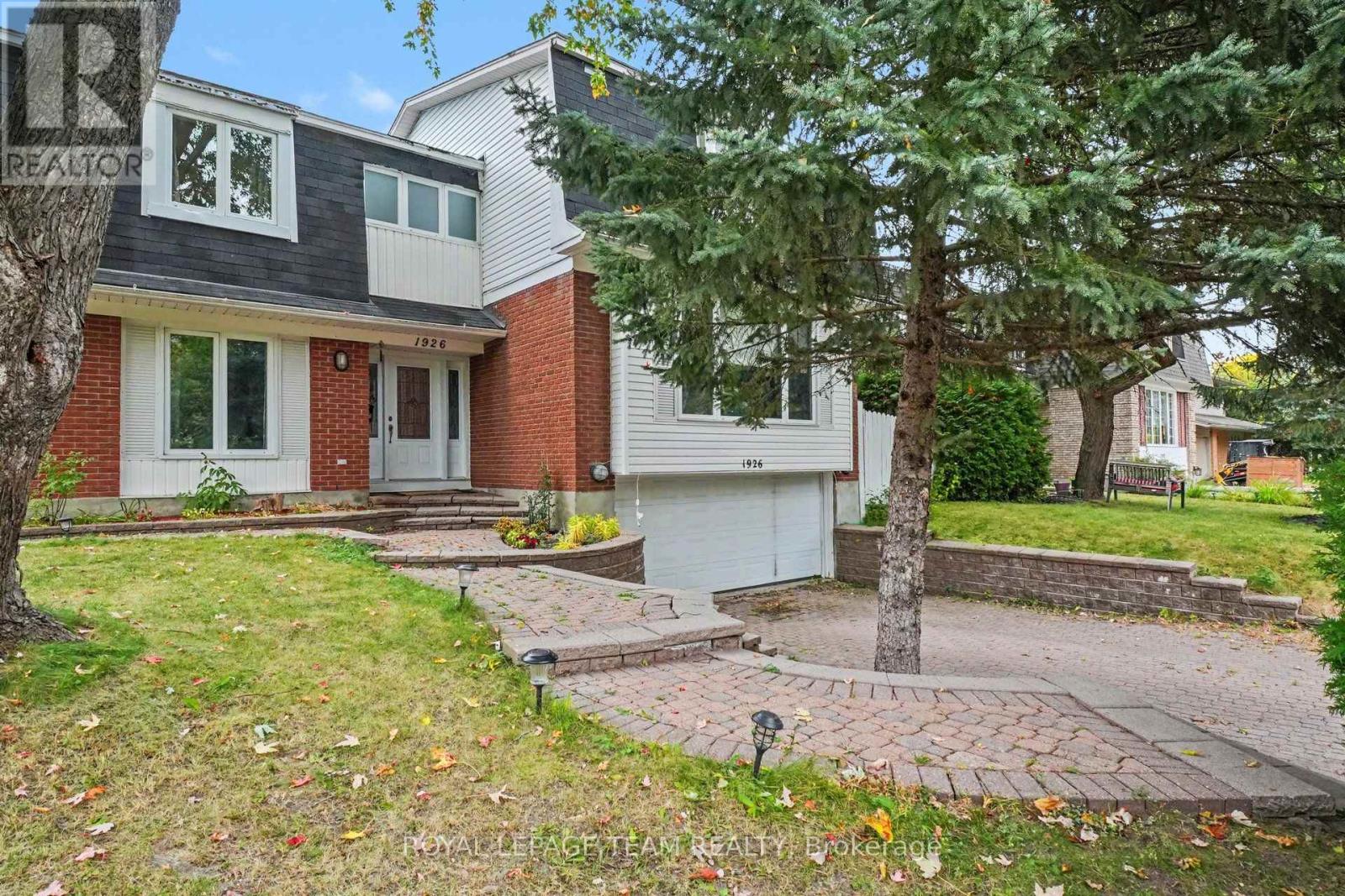 1926 Marquis Avenue, Ottawa, Ontario  K1J 8J2 - Photo 2 - X13877290