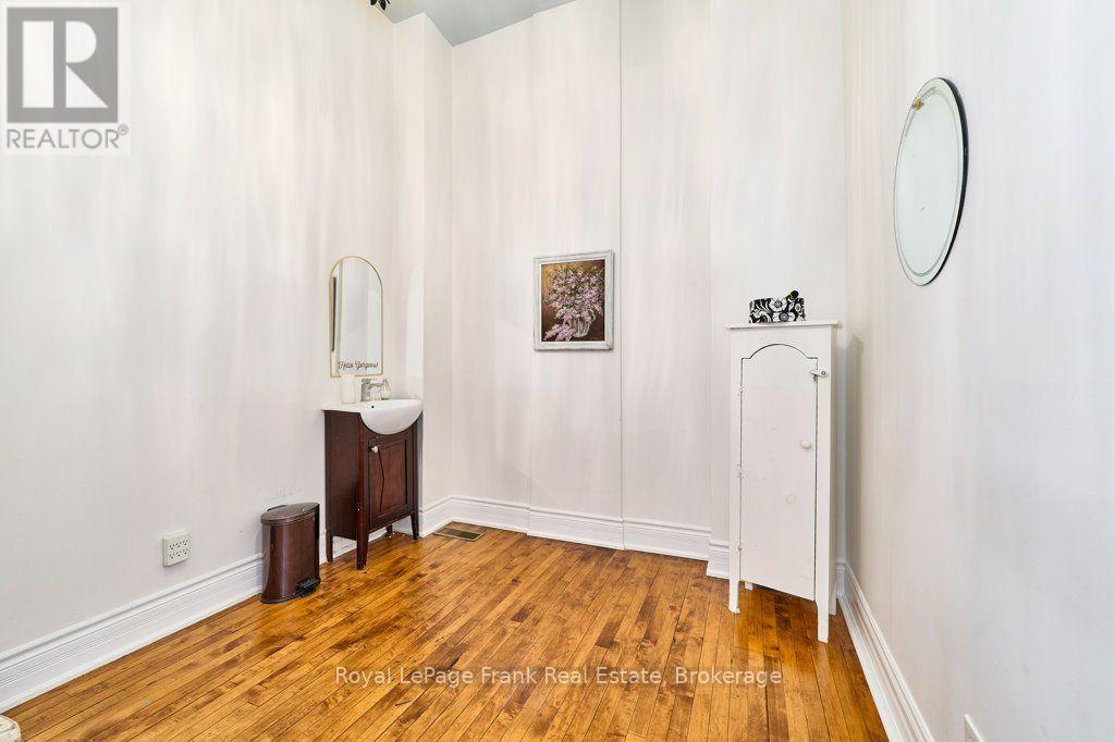 159 Brock Street N, Whitby, Ontario  L1N 4H3 - Photo 10 - E14089146