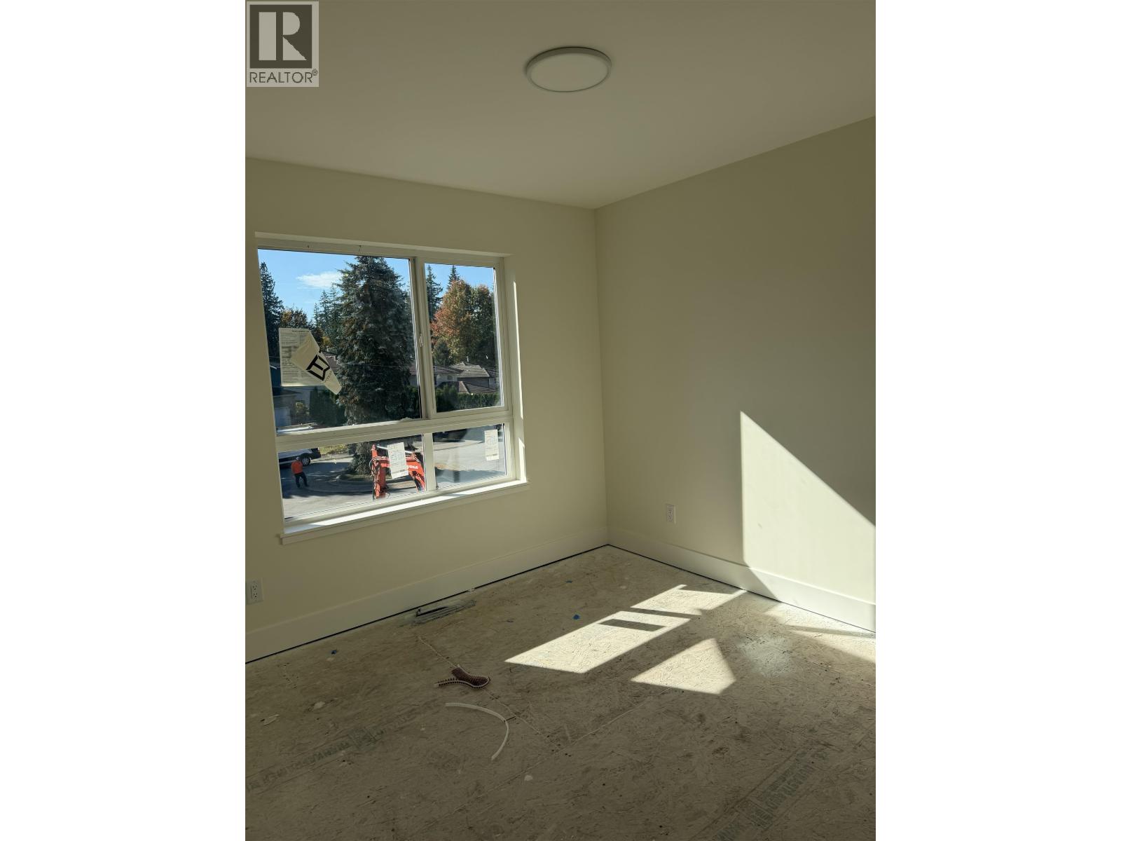 3337 Willerton Court, Coquitlam, British Columbia  V3B 2X8 - Photo 8 - R3168295