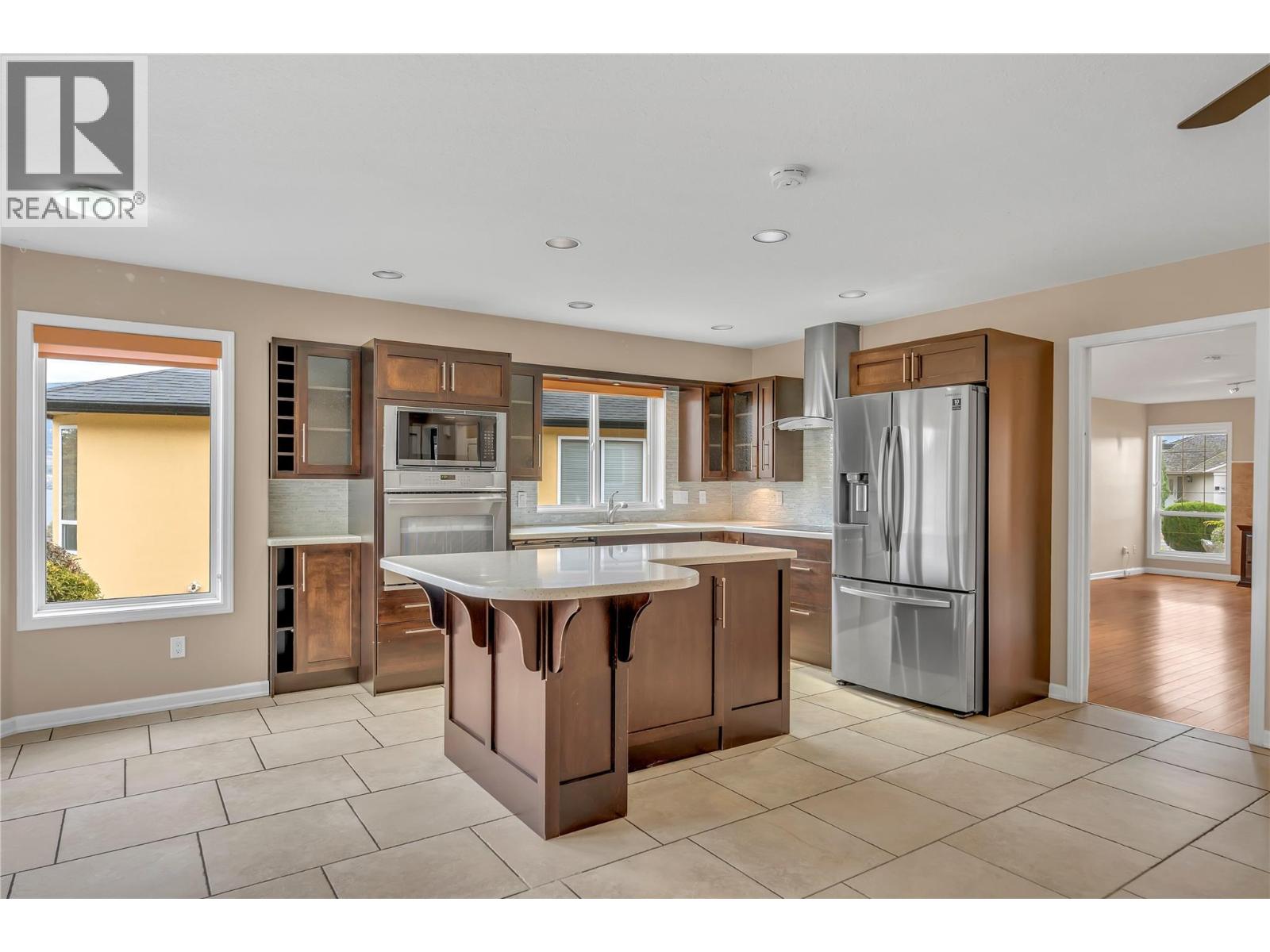 448 Ridge Place, Penticton, British Columbia  V2A 8N7 - Photo 14 - 10403606