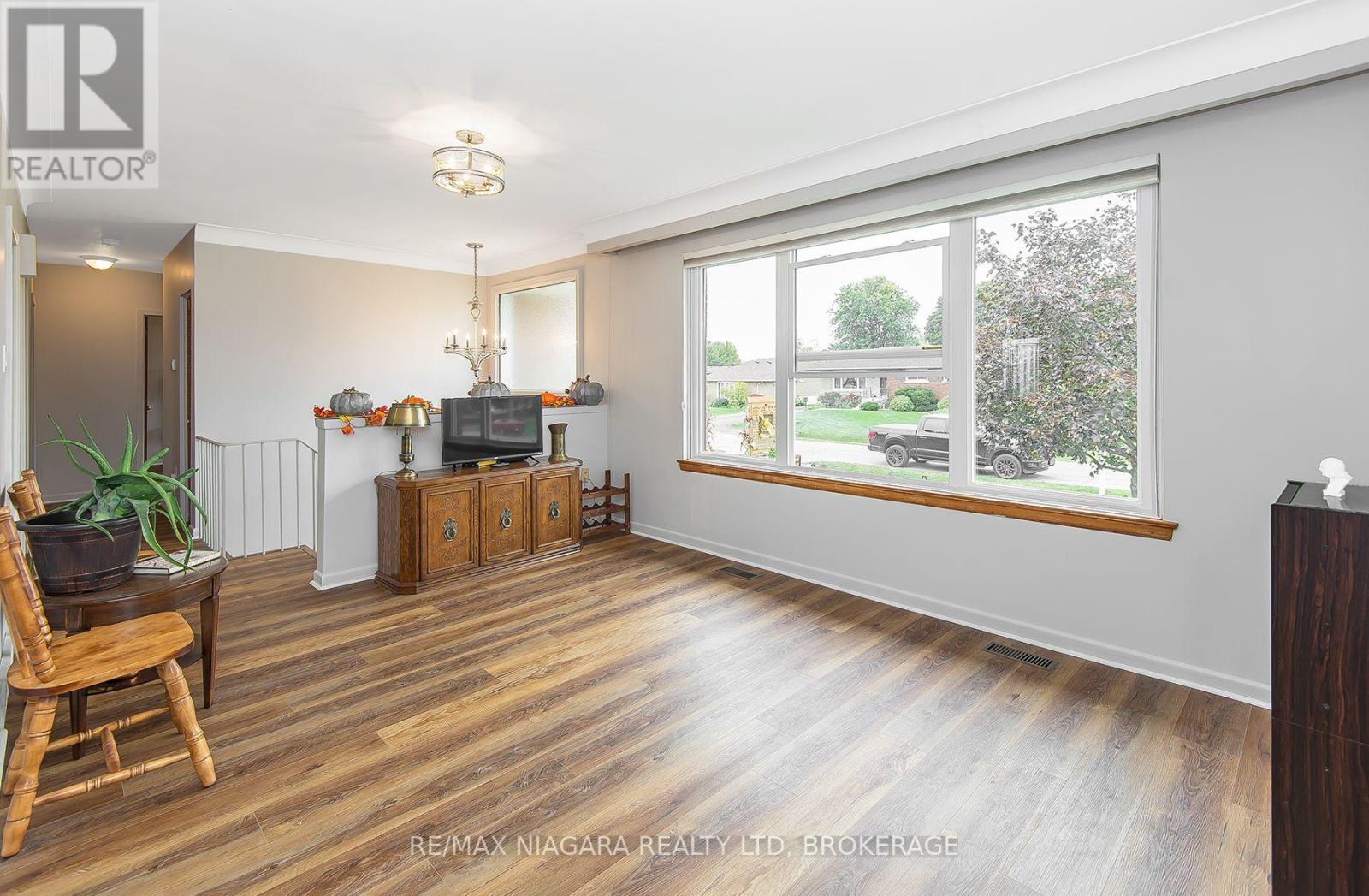 10 First Avenue, Port Colborne, Ontario  L3K 5N4 - Photo 16 - X14089112