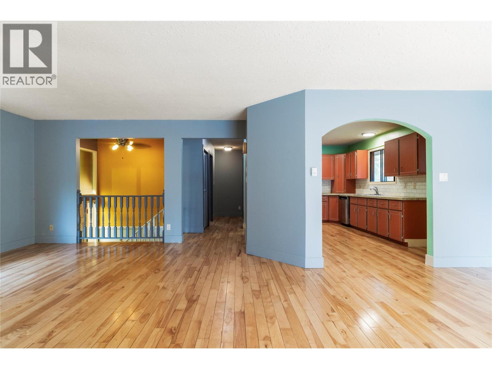 2455 Forest Drive