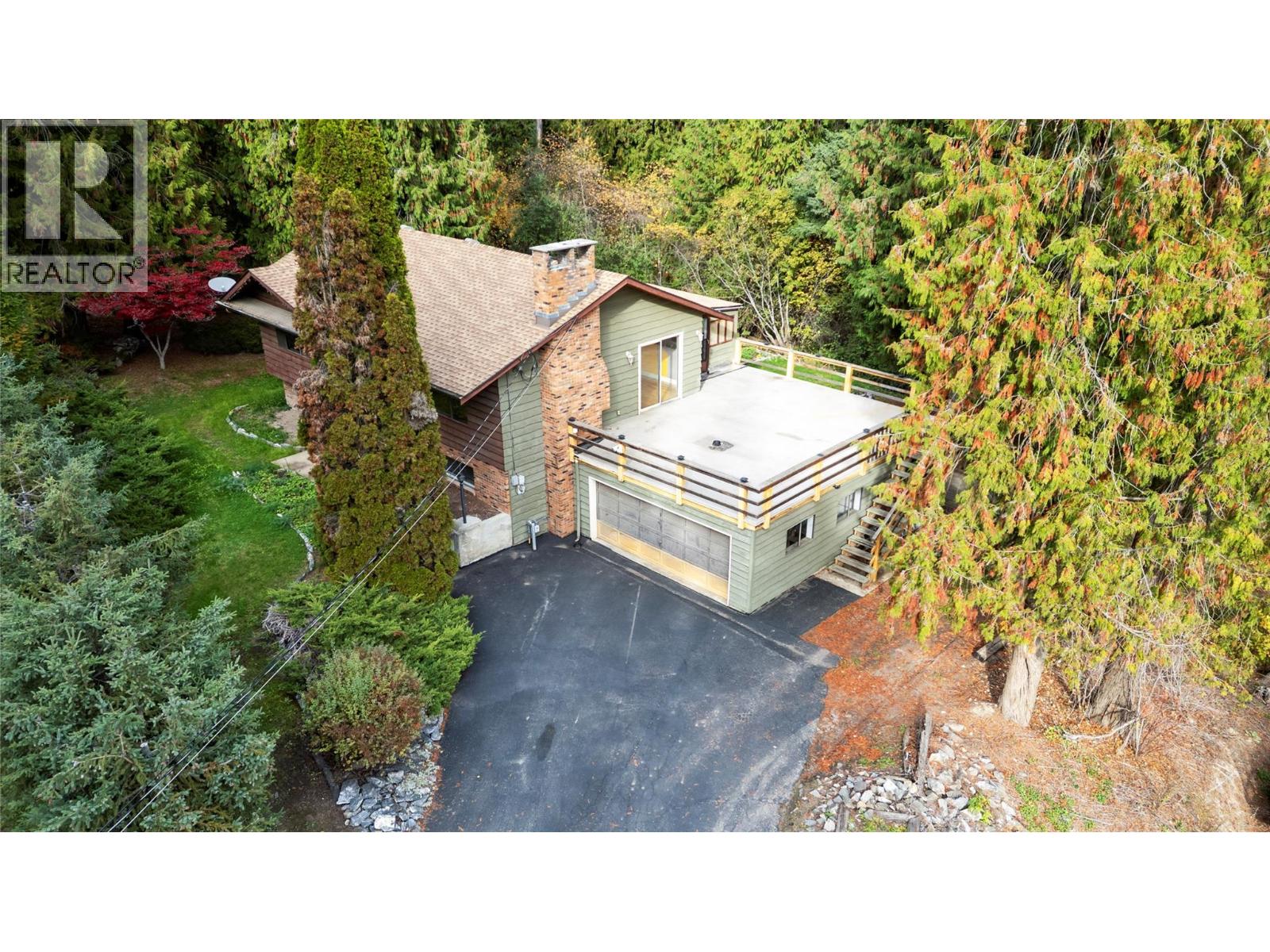 2455 Forest Drive
