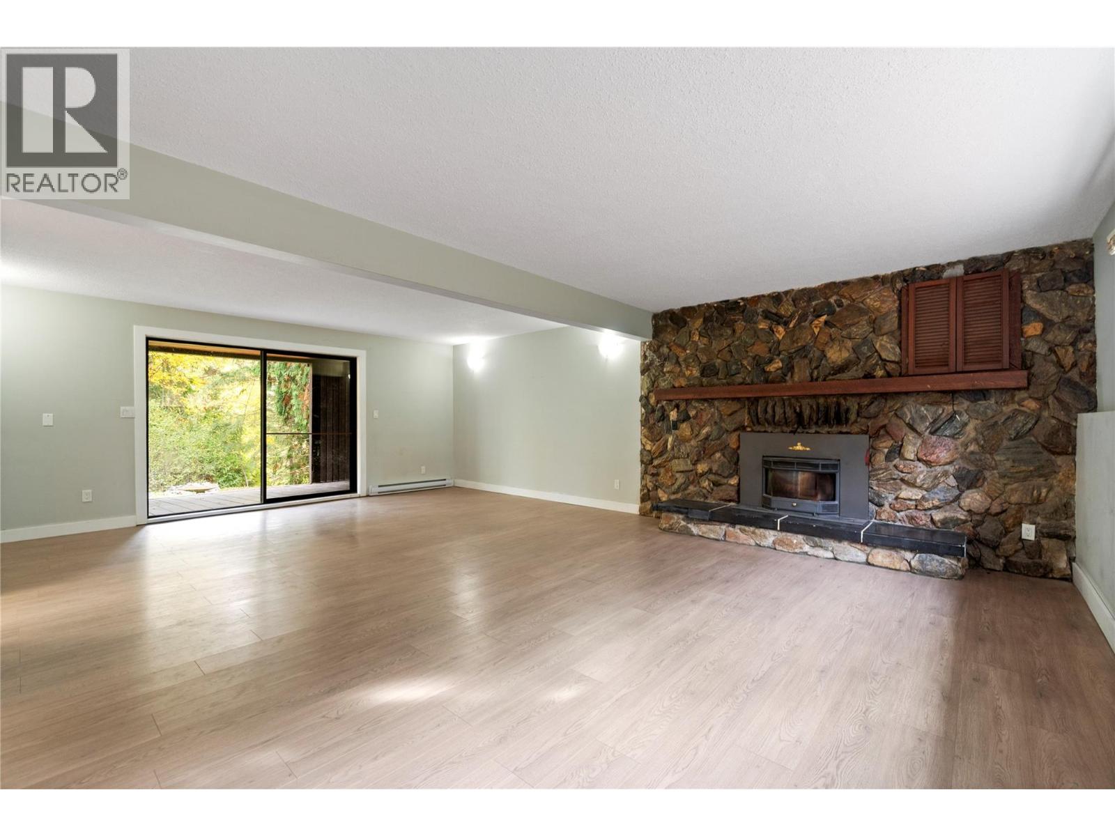 2455 Forest Drive