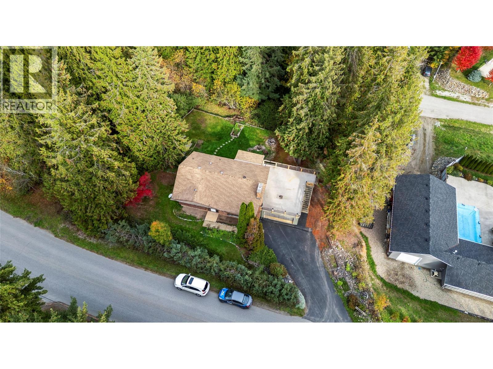 2455 Forest Drive