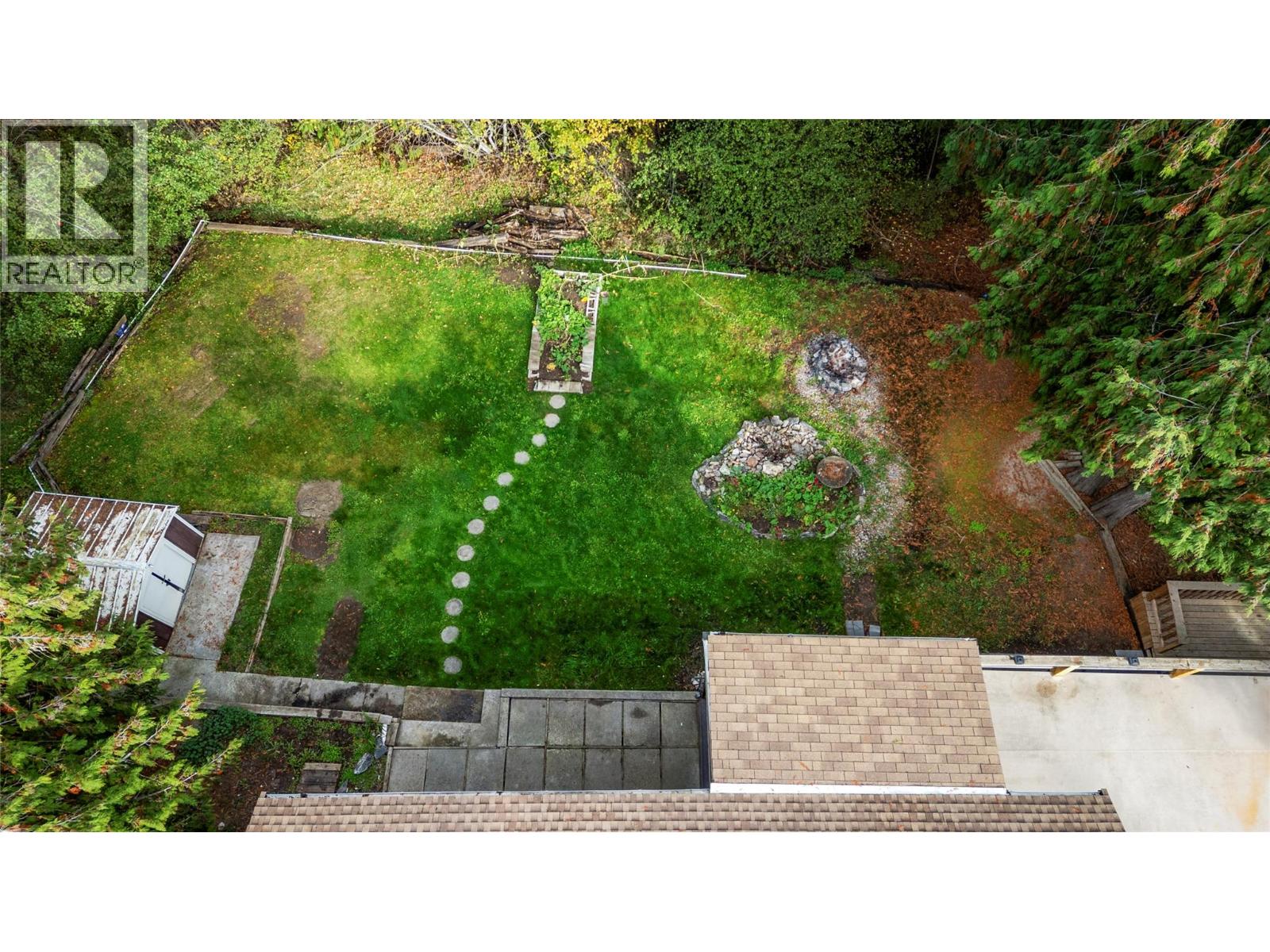 2455 Forest Drive