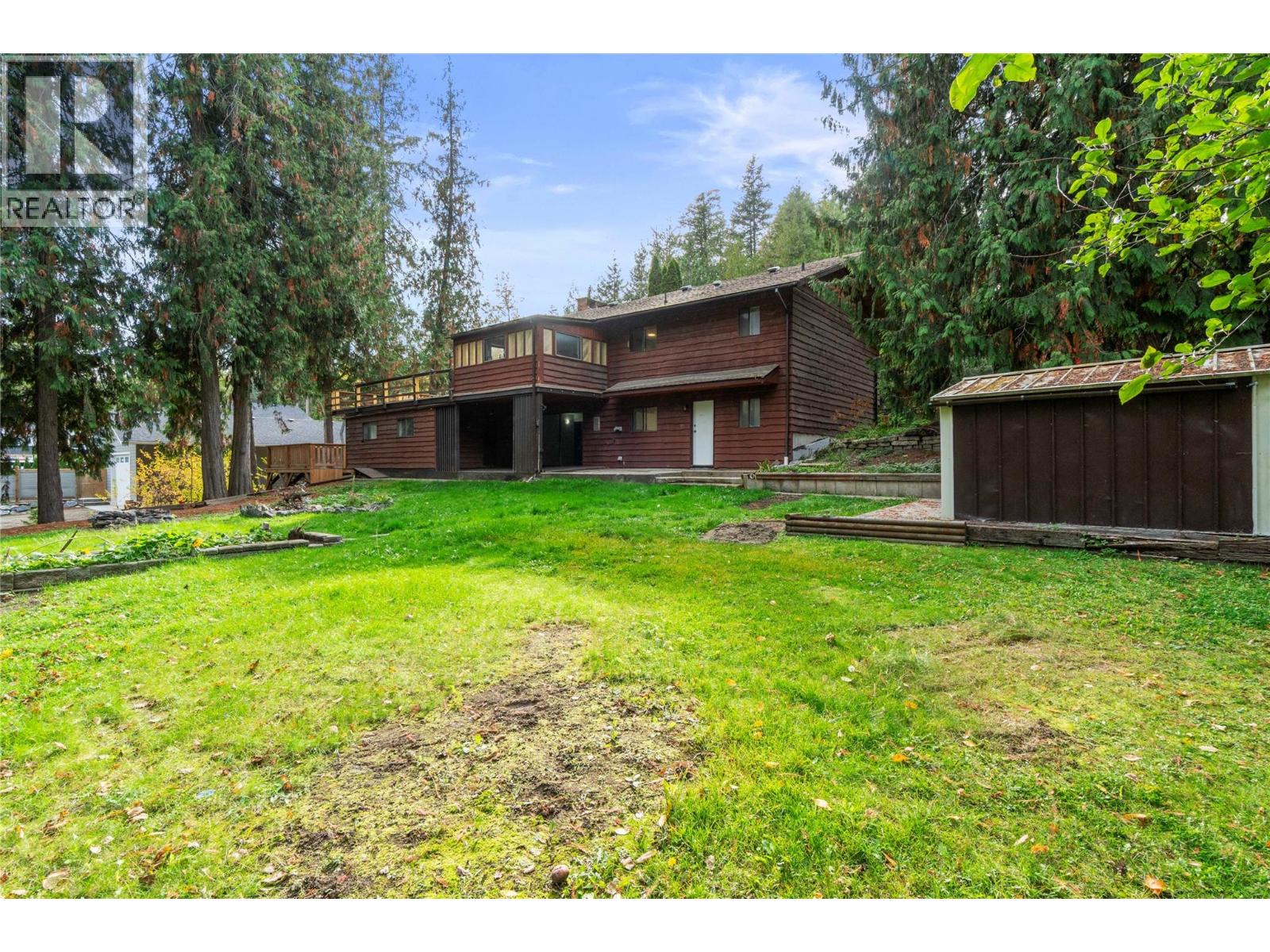 2455 Forest Drive