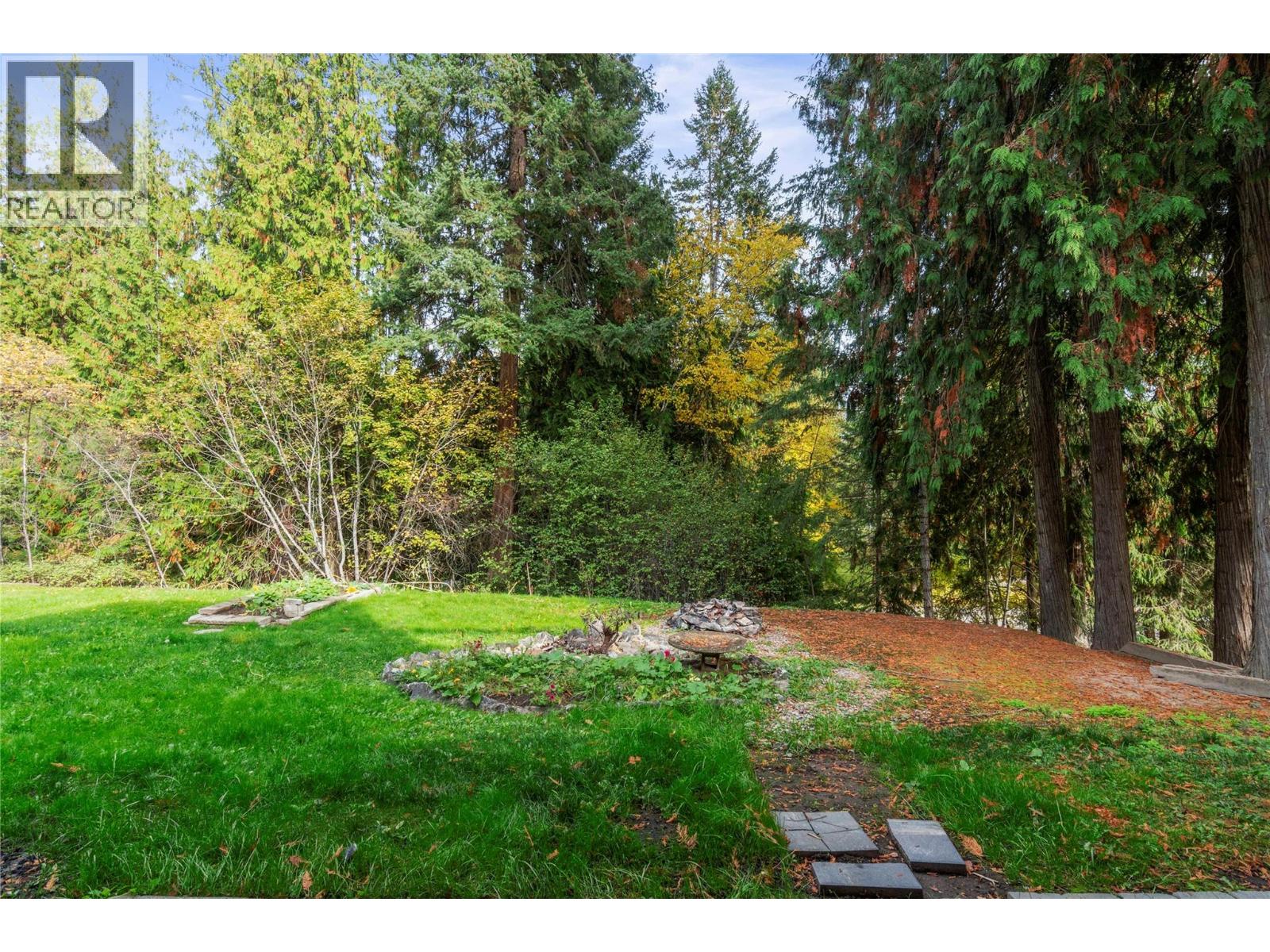 2455 Forest Drive