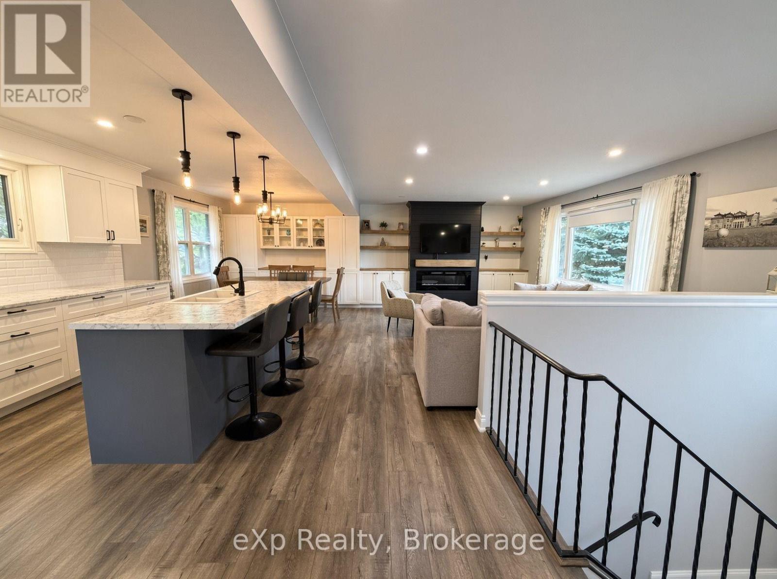 271 Thomas Street, Brockton, Ontario  N0G 2V0 - Photo 10 - X14089066