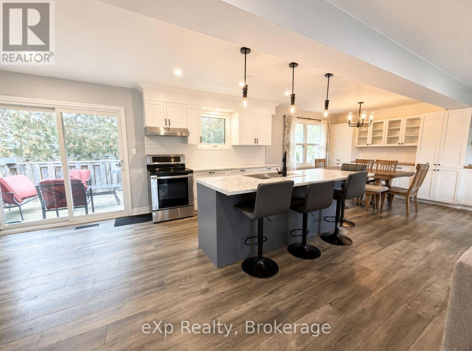 271 Thomas Street, Brockton, Ontario  N0G 2V0 - Photo 8 - X14089066