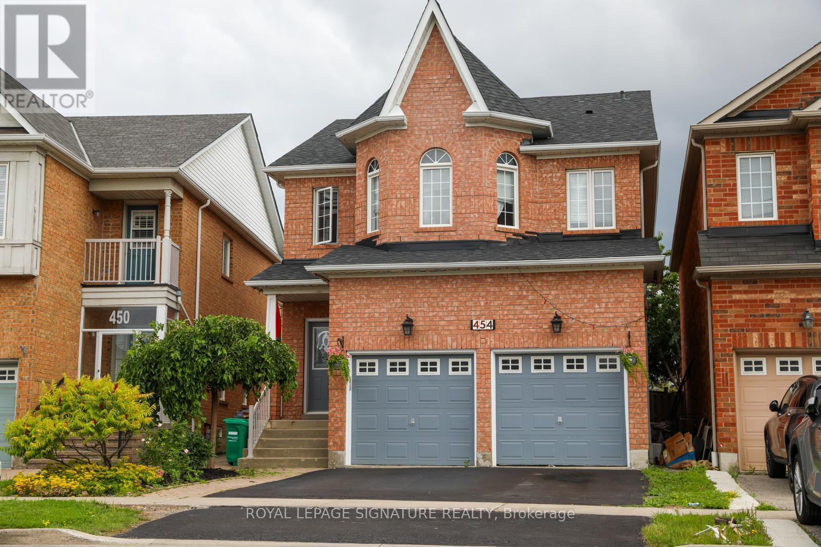 454 HUNTINGTON RIDGE DRIVE, Mississauga, Ontario