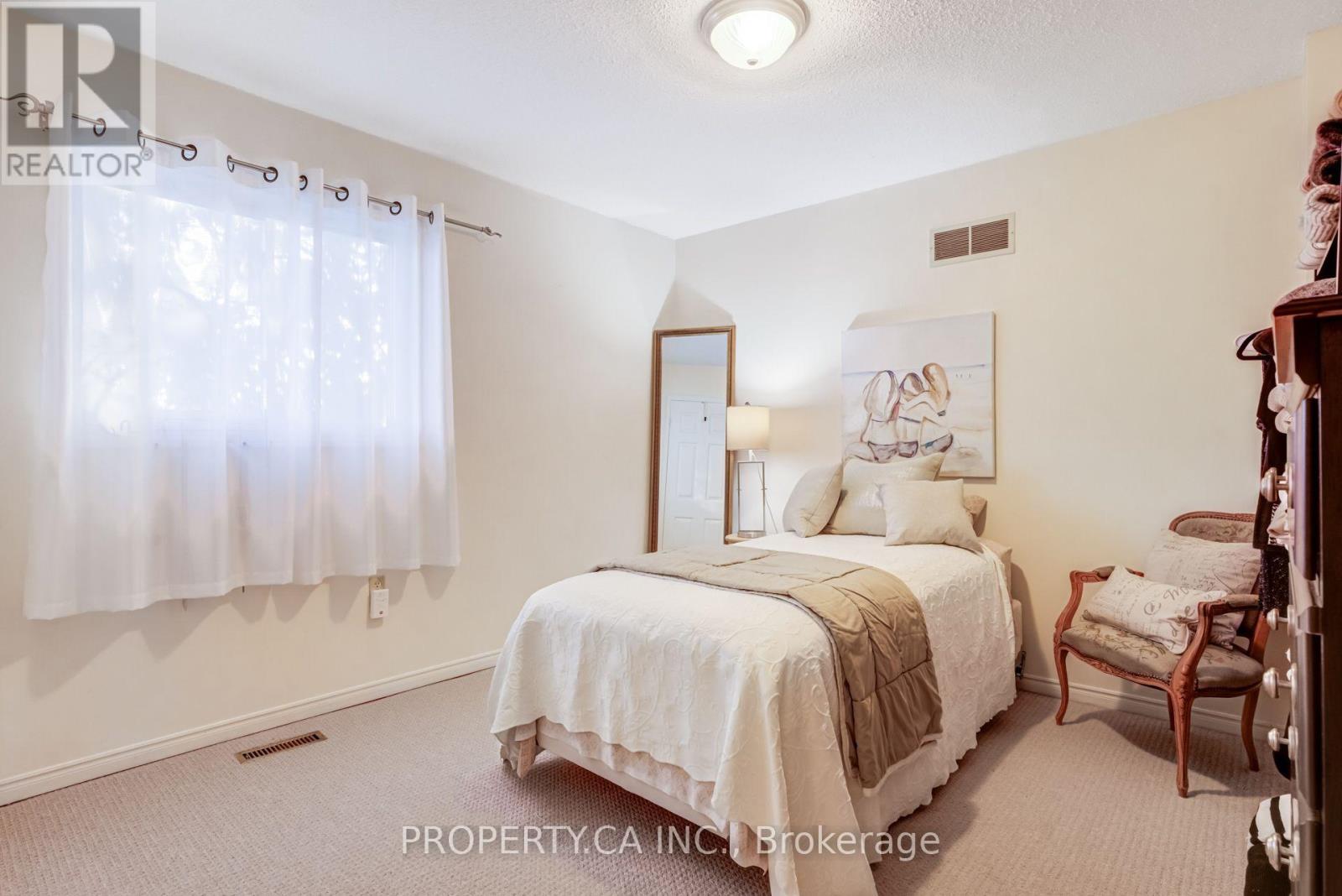 411 Freeman Crescent, Oakville, Ontario  L6H 4R4 - Photo 35 - W14089118