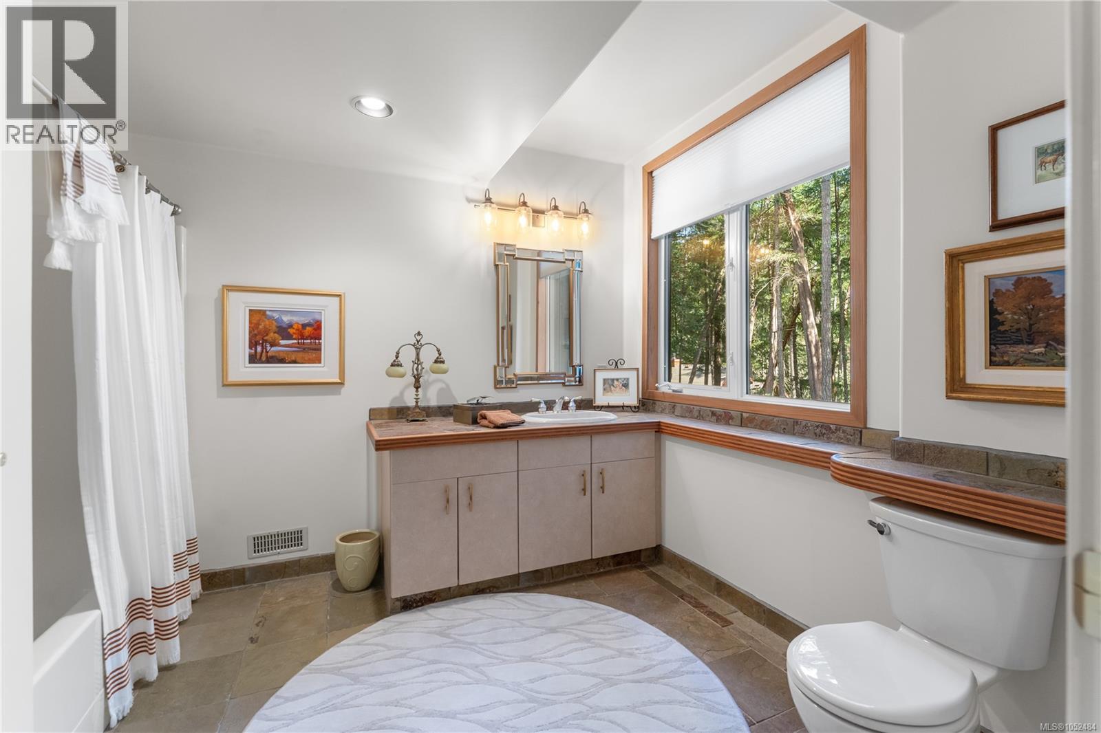 154 Cormorant Cres