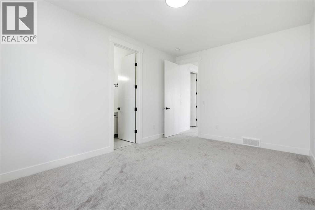 15 Watercrest Gate, Chestermere, Alberta  T1X 2Y8 - Photo 33 - A2345999