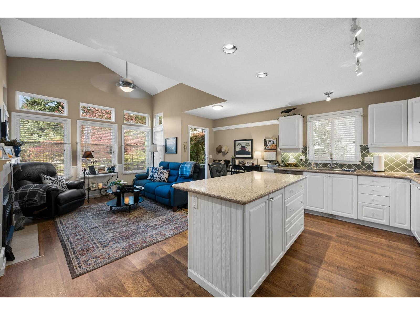 48 17917 68 Avenue, Surrey, British Columbia  V3S 9C8 - Photo 15 - R3176151
