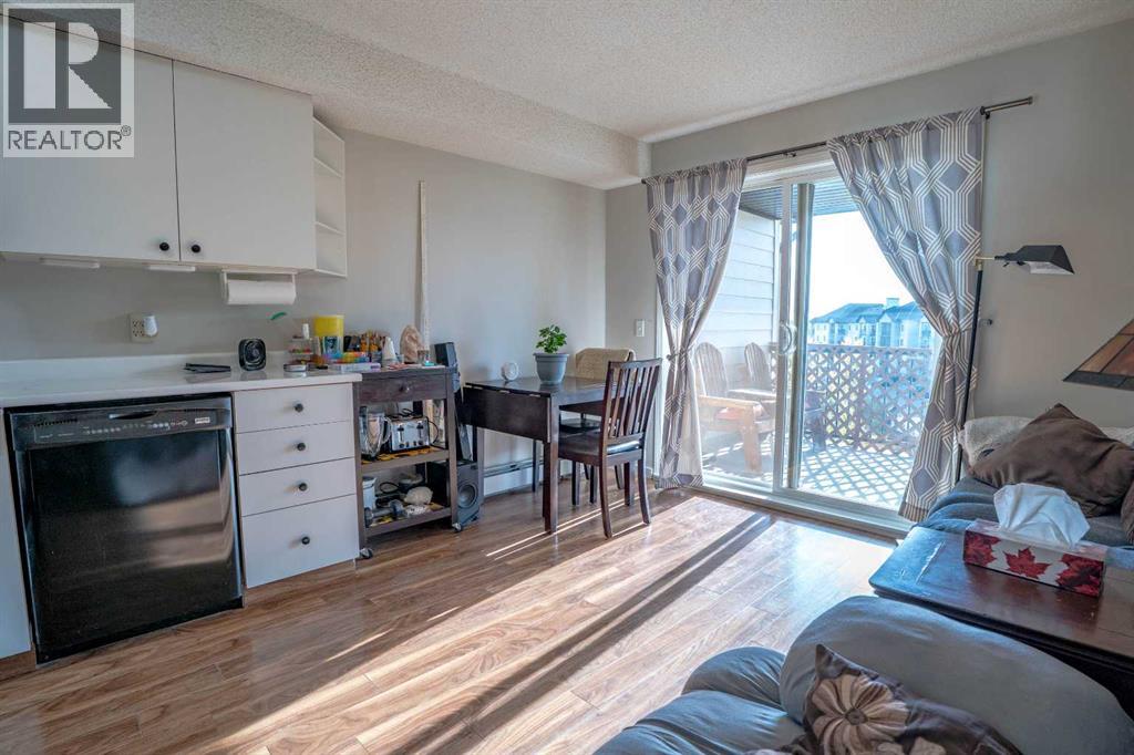 8412, 304 Mackenzie Way Sw, Airdrie, Alberta  T4B 3H7 - Photo 17 - A2349707