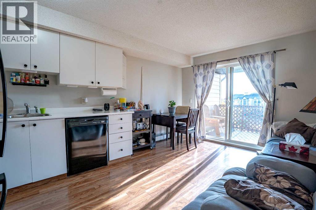 8412, 304 Mackenzie Way Sw, Airdrie, Alberta  T4B 3H7 - Photo 11 - A2349707