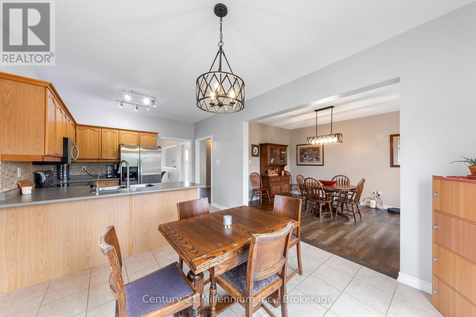 23 Butternut Crescent, Wasaga Beach, Ontario  L9Z 0A7 - Photo 16 - S14088656